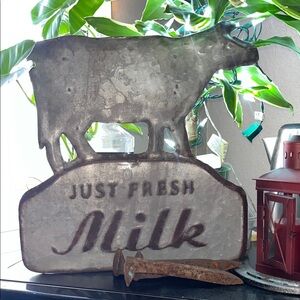 Vintage look Metal Milk Sign